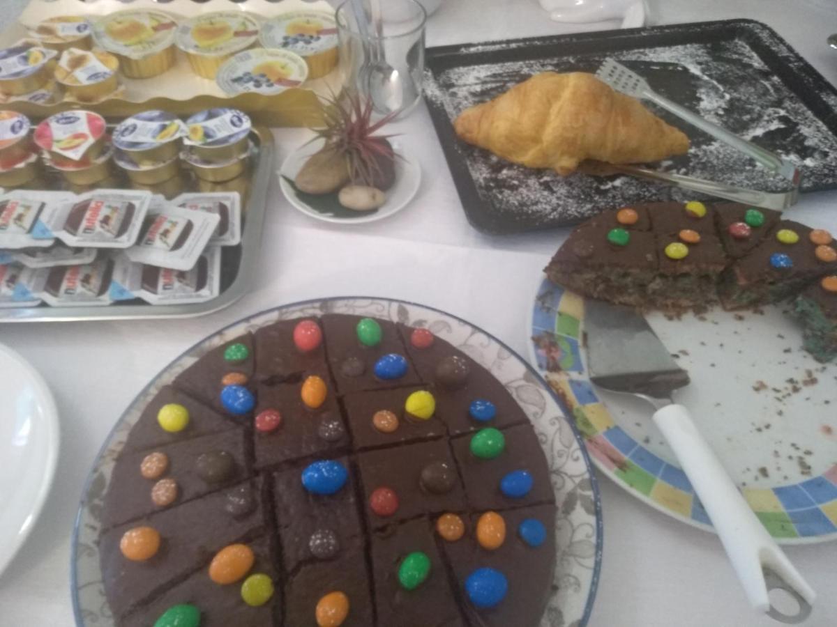 9 Vini Bed and Breakfast Άλμπα Εξωτερικό φωτογραφία